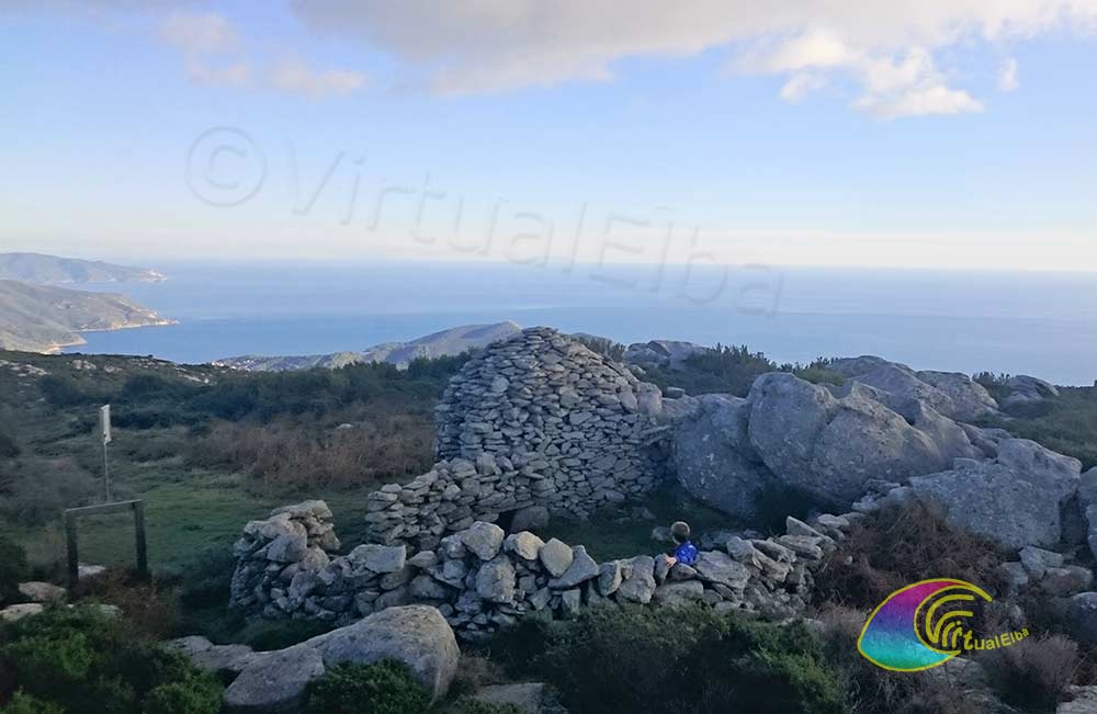 Caprile Collaccio Basso y Capo di Stella al fondo