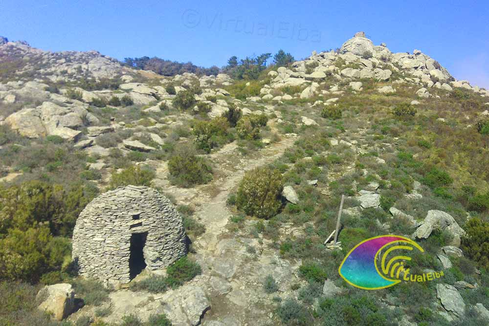 Grottino (demolido) en Guata Caprile