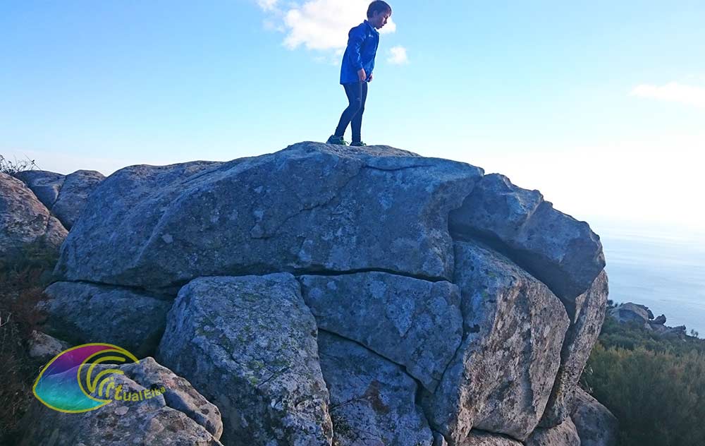 Uno de los cantos rodados del Cerrado de Bovi.