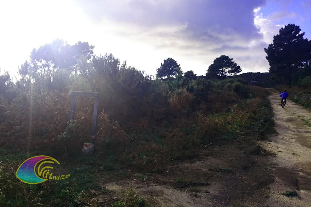 El camino que lleva a Caprile