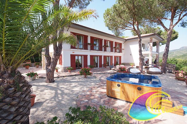 Bed Breakfast Villa Capitorsola