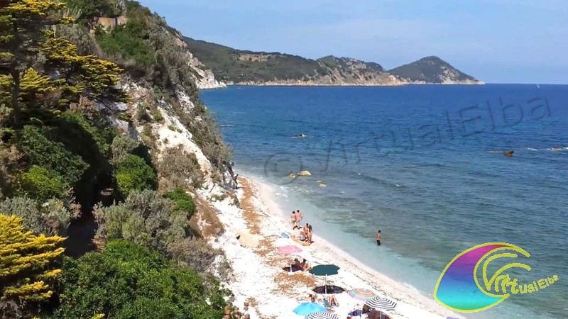 Las playas de Elba con el agua más hermosa Capo Bianco Portoferraio