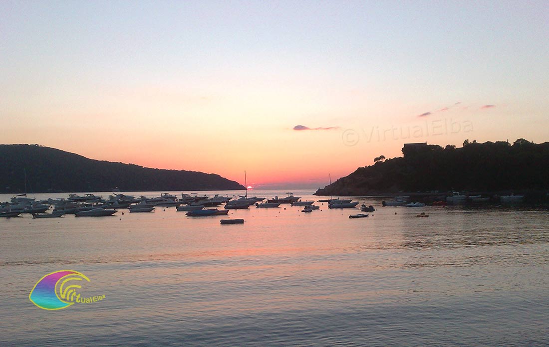 Tramonto Spiaggia della Guardiola ed il Circolo Nautico