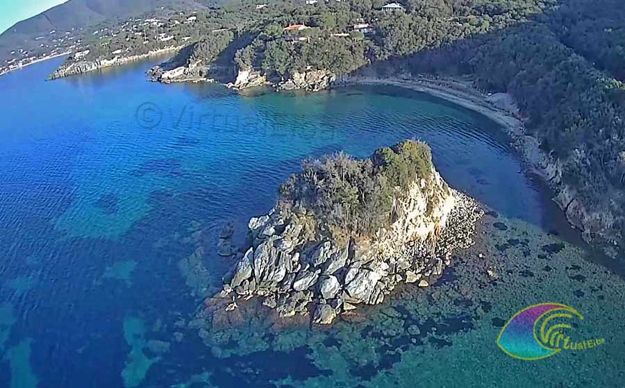 Spiaggia della Paolina e l'Isolotto