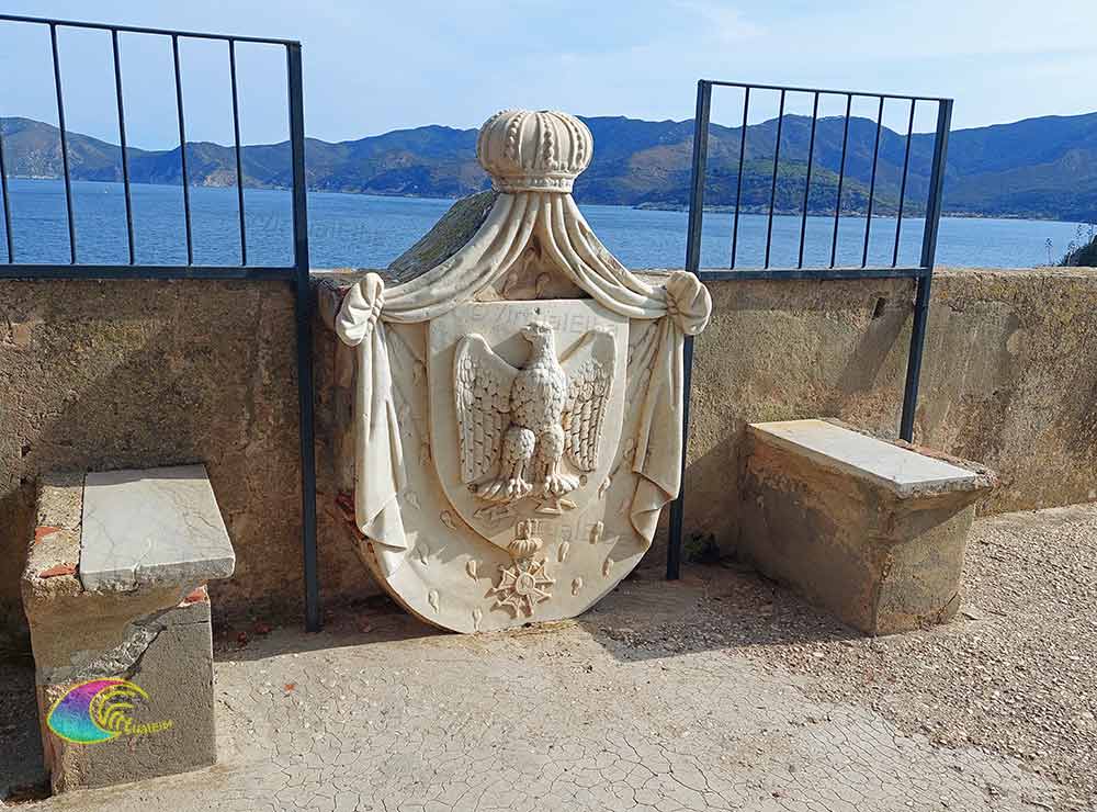 Armoiries Napoléon Bonaparte Villa des Moulins - Napoléon et la Principauté de l'Île d'Elbe